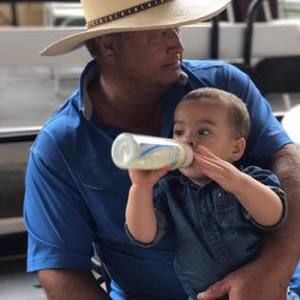 Meet your Posher, Carlos